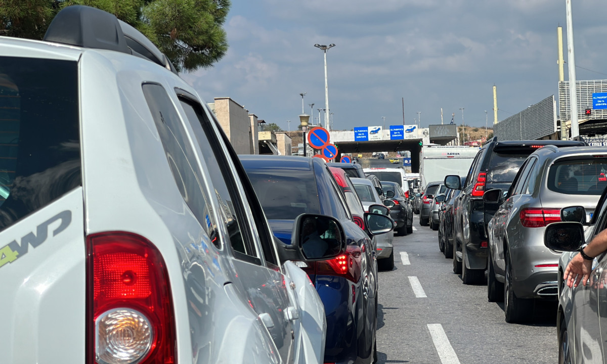 DOLAZI NAJGORI VIKEND ZA PUTOVANJE DO GRČKE Ove 4 stvari napraviće kataklizmu na granicama - spremite se za haos