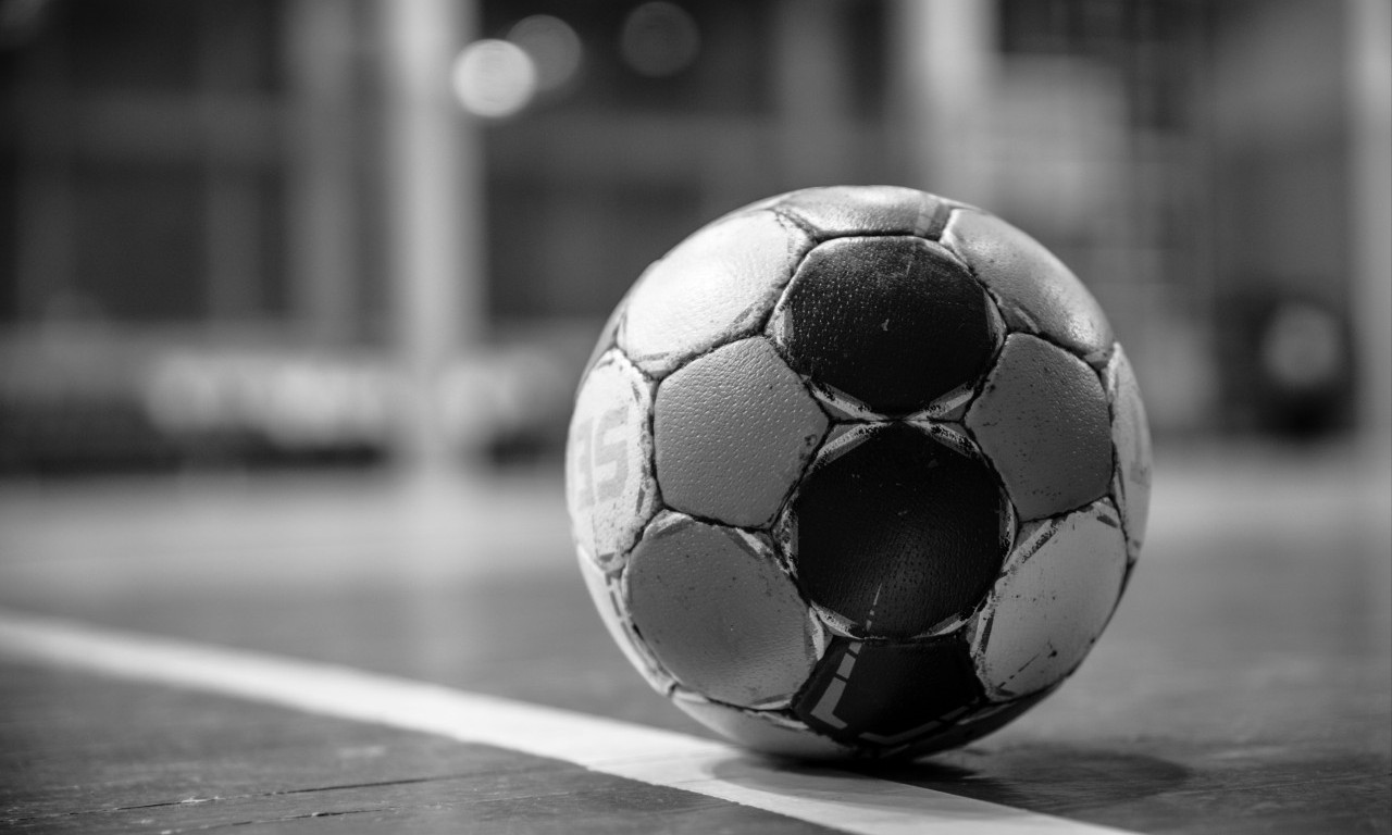 EGIPĆANIN U DEVETOJ DECENIJI PREGAZIO SLOVENCA Ponovo izabran za predsednika IHF
