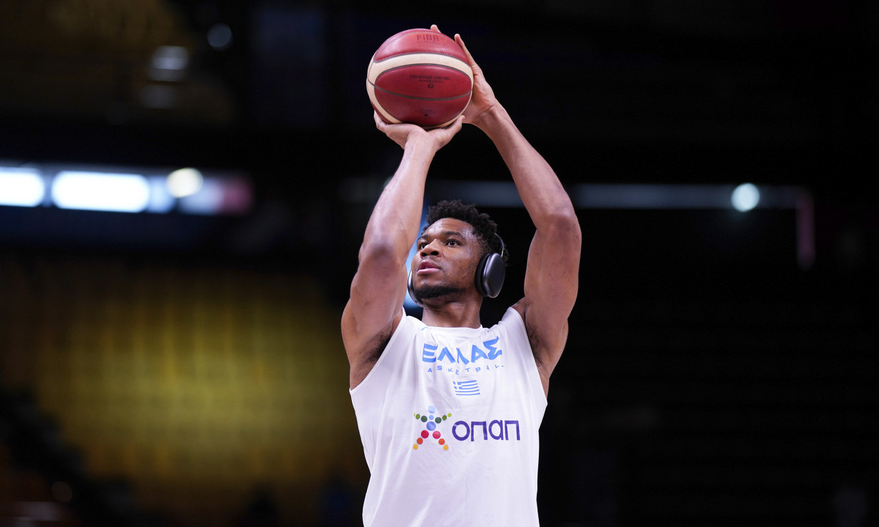 JANIS ADETOKUMBO PROPUŠTA EUROBASKET? Kakav udarac za Grke i to zašto!