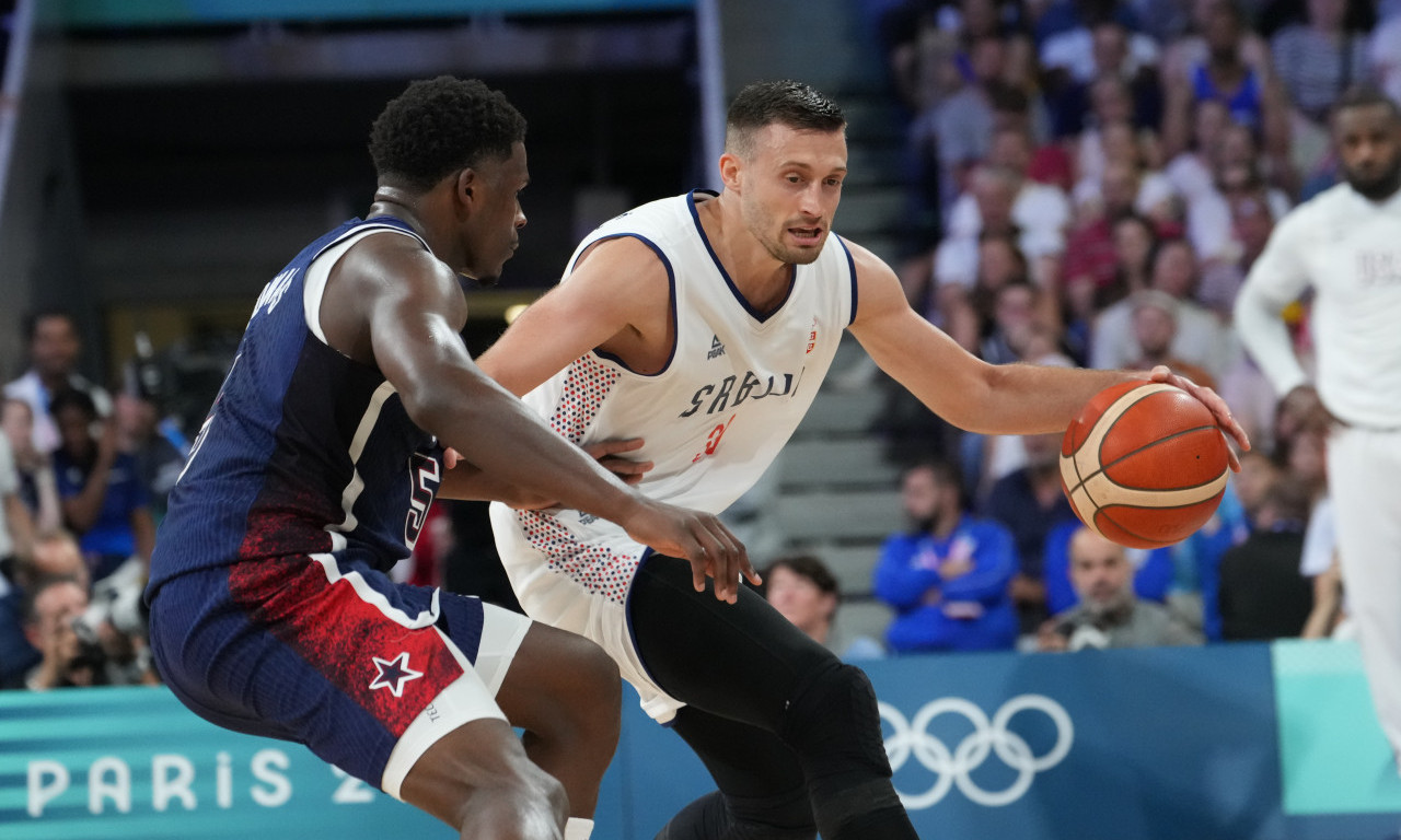 AVRAMOVIĆ O ULOZI FAVORITA NA EVROBASKETU "Medalja mora da se zaradi na terenu"