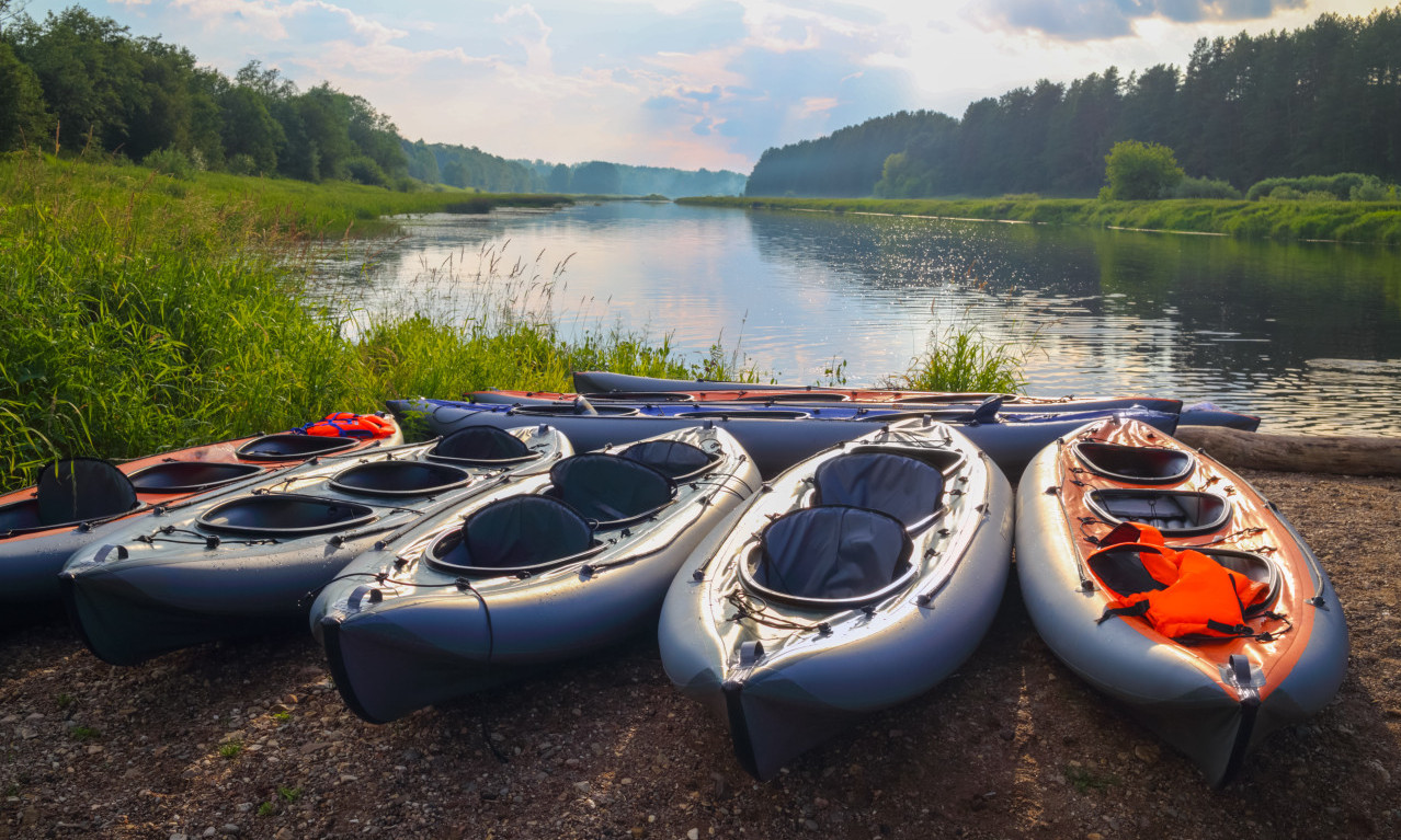 PREVRNUO SE ČAMAC SA UČENICIMA Ima mrtvih!