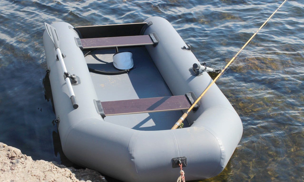 PREVRNULA SE DVA TURISTIČKA ČAMCA U KINI 60 ljudi je povređeno, ima i mrtvih (FOTO)