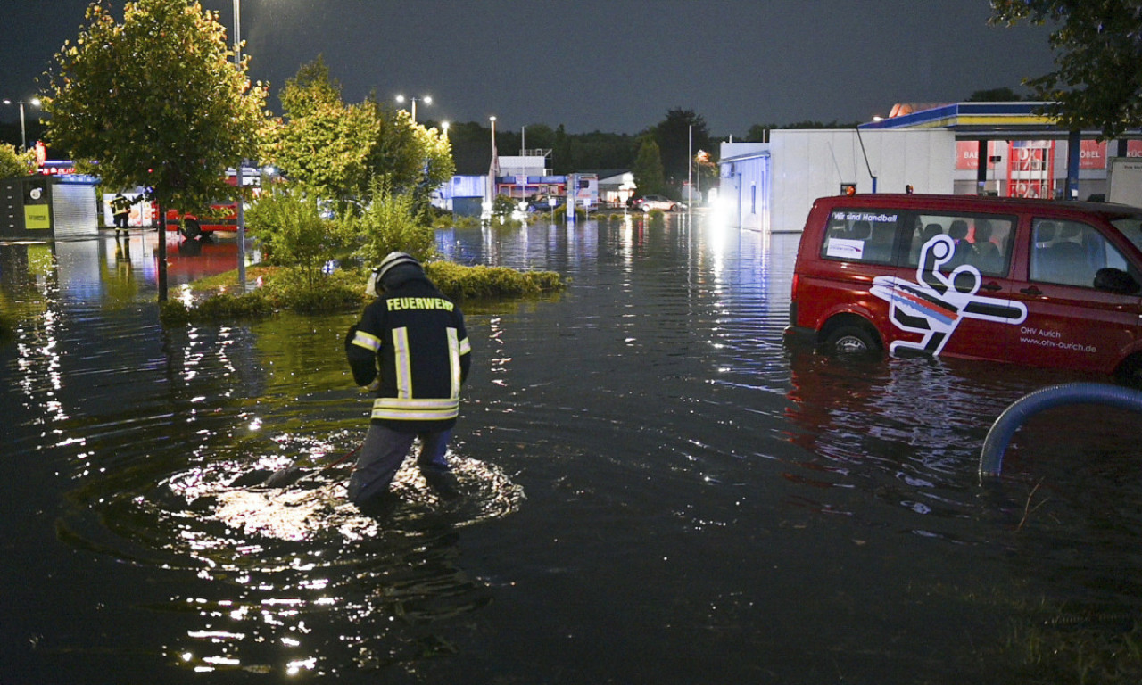 PAO PRVI SNEG U EVROPI! Stiže jako nevreme, ove zemlje u pripravnosti od POPLAVA