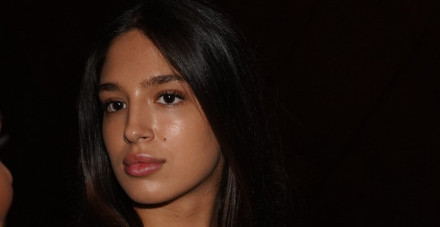 ĐINA DŽINOVIĆ ISTETOVIRALA CELA LEĐA Šta znače tigrovi nakon skandala sa eksplicitnim snimcima! (FOTO)