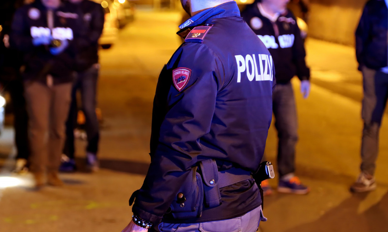Albanac posle svađe zadavio ženu pred DECOM: Evo ŠTA SU ZATEKLI italijanski policajci...