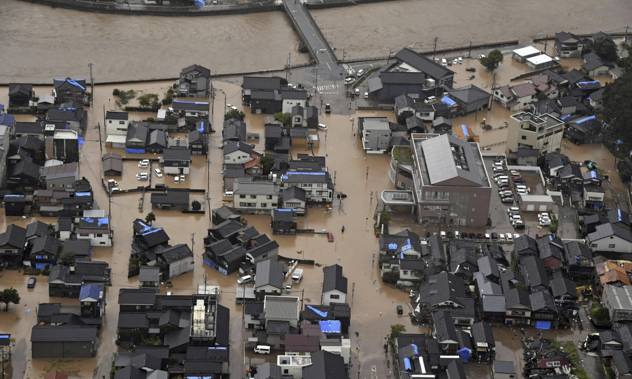 U Japanu OBILNE KIŠE, naređena evakuacija desetina hiljada ljudi