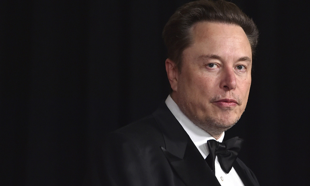 MASK OSIROMAŠIO PREKO NOĆI Bogatstvo šefa Tesle skoro prepolovljeno! "Isparile" milijarde dolara!