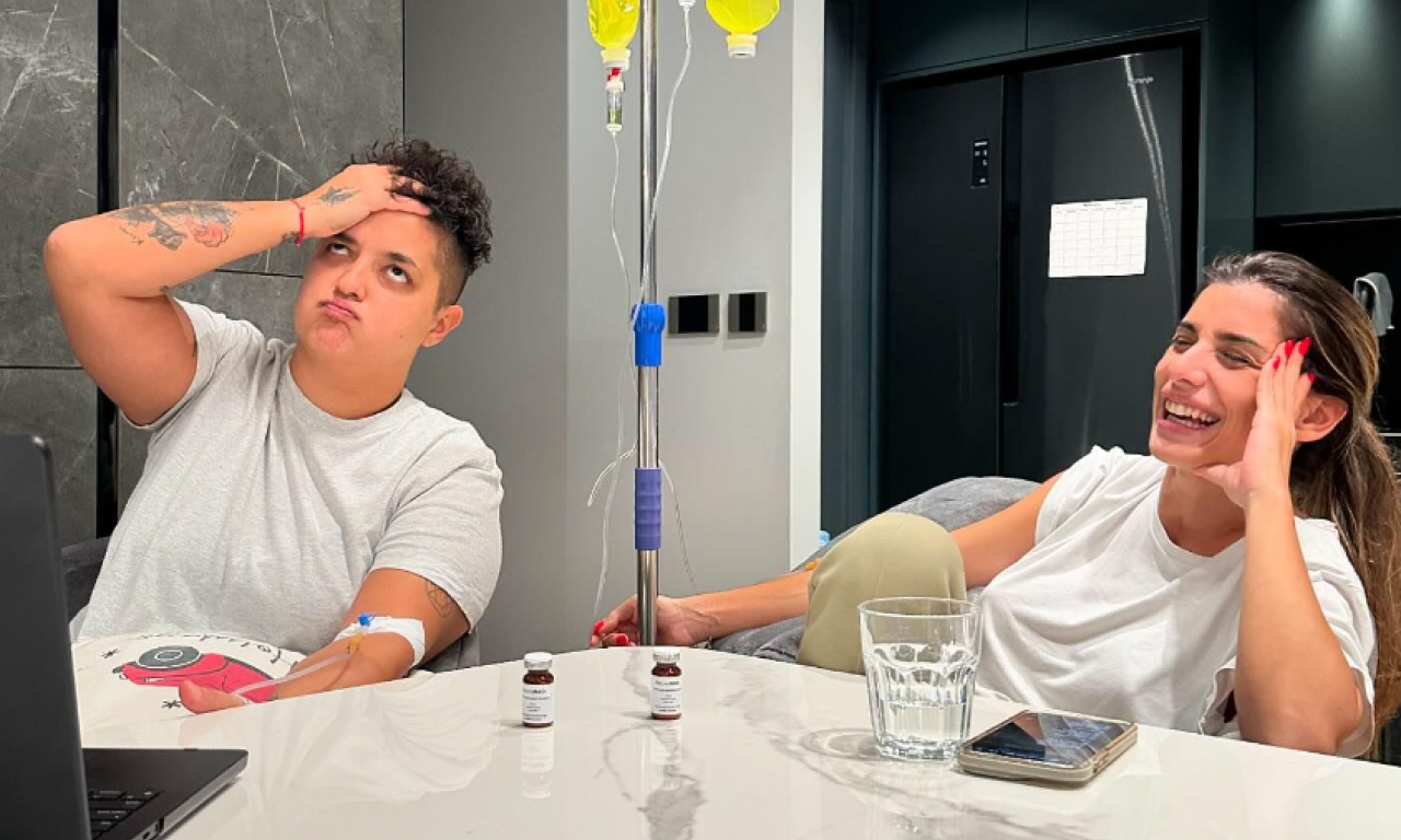 Marija Šerifović i Jovana Pajić priključene NA INFUZIJU: "Bože daj mi snage"