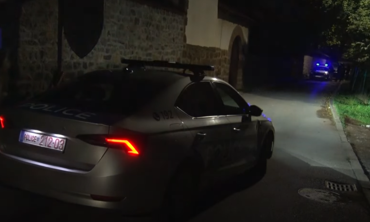 POLICIJA TRAGA ZA OVA TRI ALBANCA! Jedan zapucao na Srbe u Dečanima, a evo šta je prethodilo krvavom napadu