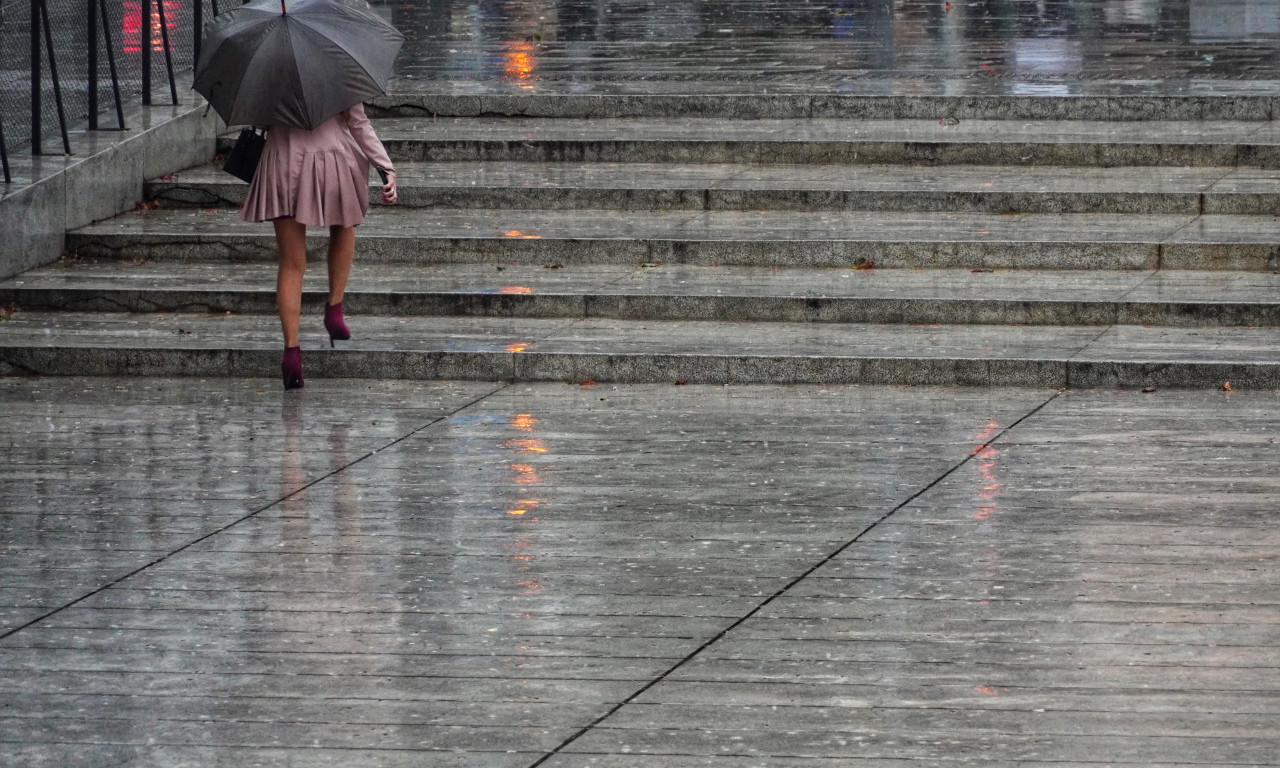 U NAREDNA DVA SATA STIŽU PADAVINE: Evo koji deo Srbije će zahvatiti i ko će se radovati