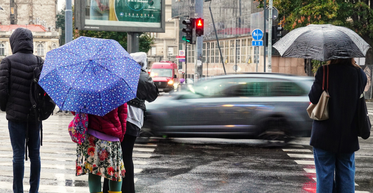 ČEKAJU NAS PLJUSKOVI I GRMLJAVINA Ipak, iznenadiće vas temperatura - pogledajte kolika će biti