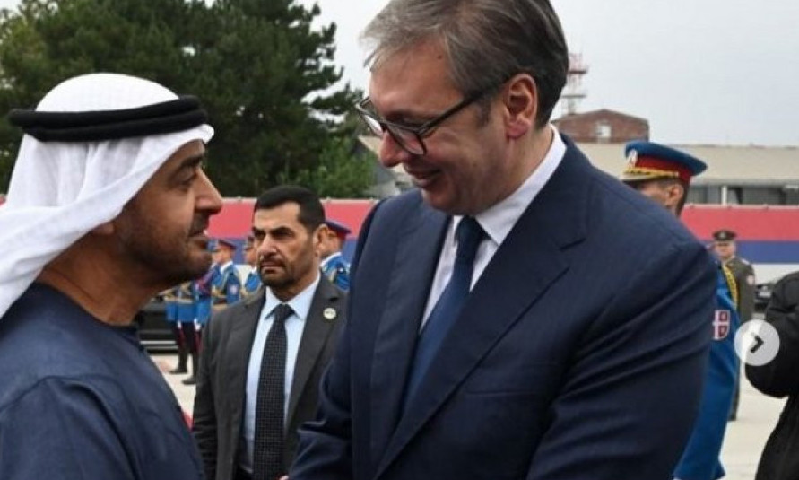 UVEK ISKRENI I PRIJATELJSKI RAZGOVORI: Vučić ispratio šeika Mohameda bin Zajeda (FOTO)