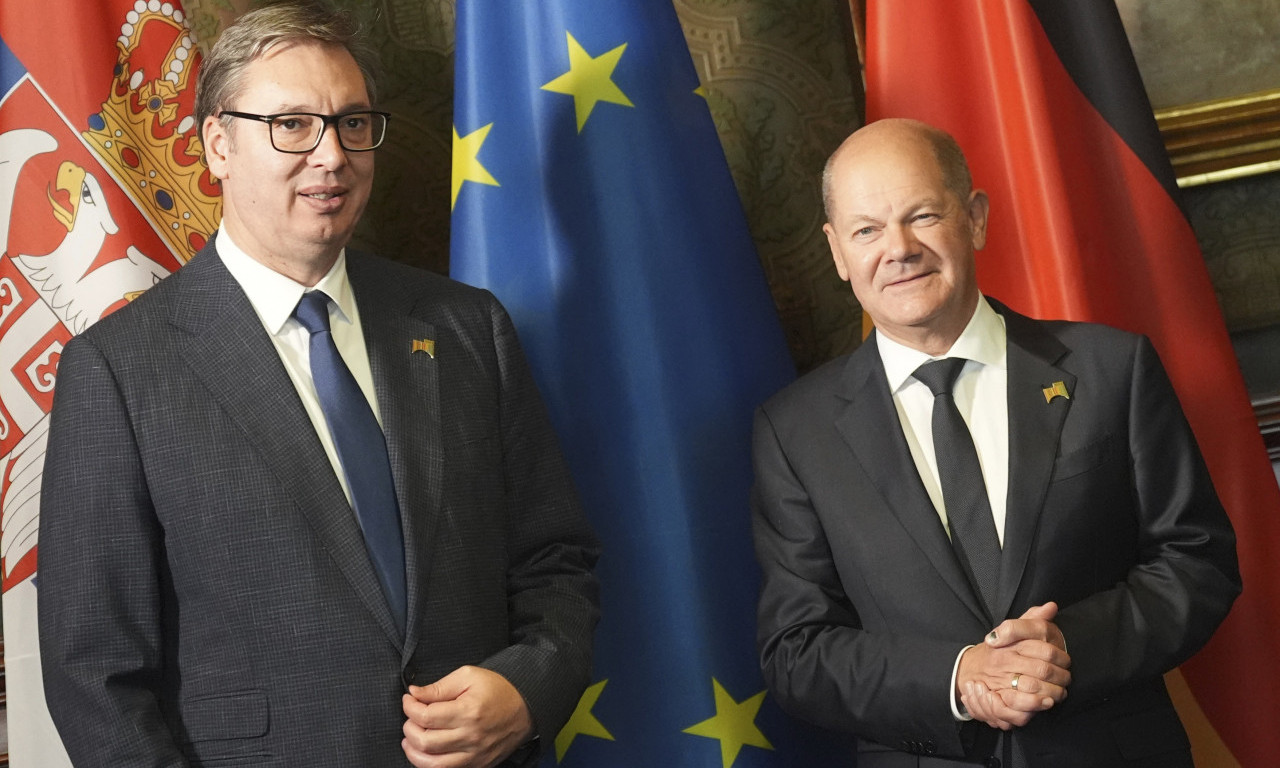 VUČIĆ IZ HAMBURGA: Evo o čemu je predsednik razgovarao sa Šolcom