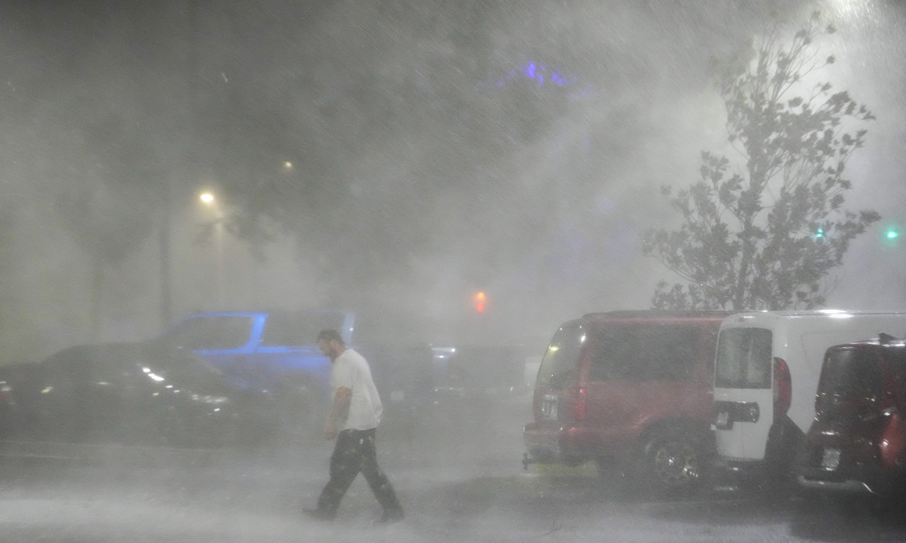 POTRESNE scene sa Floride! URAGAN odneo najmanje 16 ŽRTAVA (FOTO)