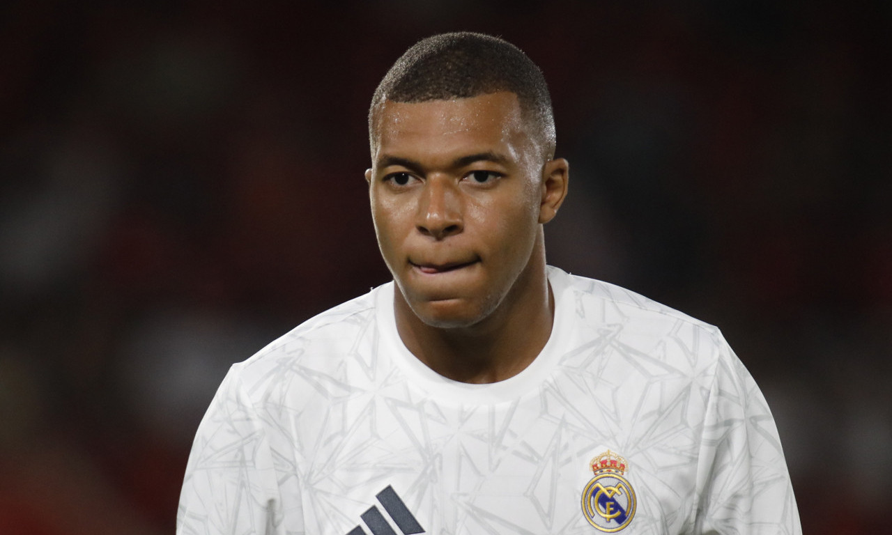 MBAPE NIKAD BRUTALNIJI! Otkrio detalje skandala na terenu: Ne zaslužuje da mu izgovorim ime, pet puta ga je nazvao majmunom!