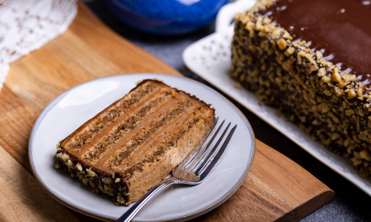 POSNE TORTE Ko ne voli sitne kolače, evo rešenja!