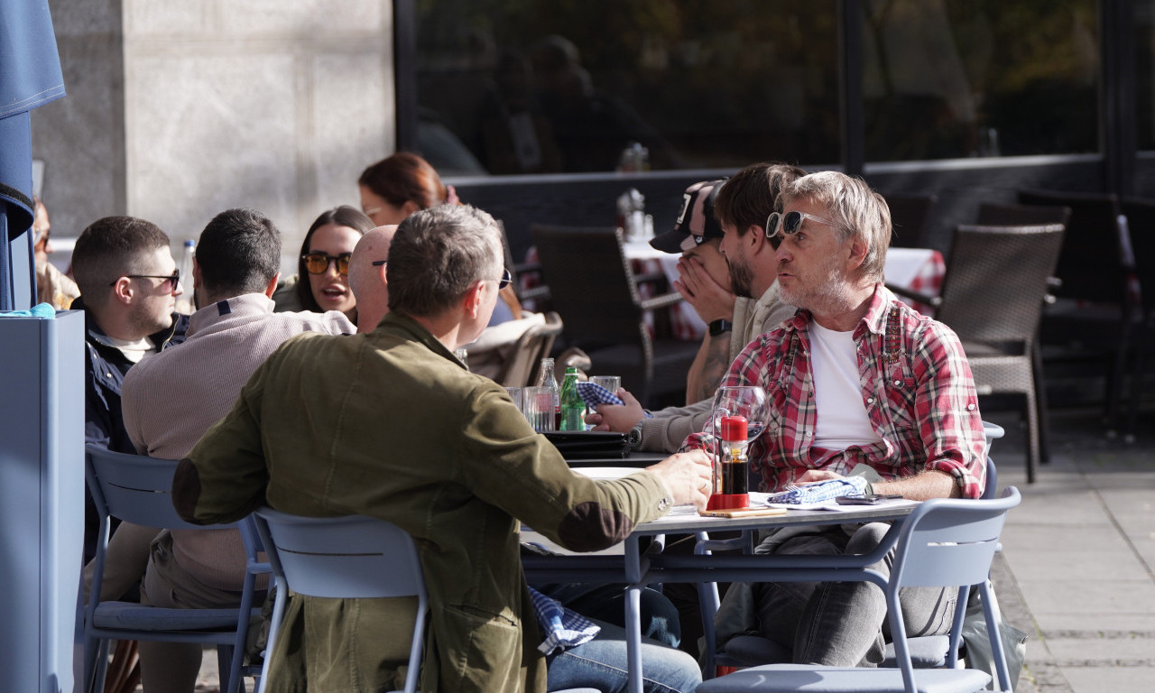 VREMENSKI ROLERKOSTER: Danas sunčano i toplo vreme, ali u ovim delovima Srbije prete pljuskovi i grmljavina