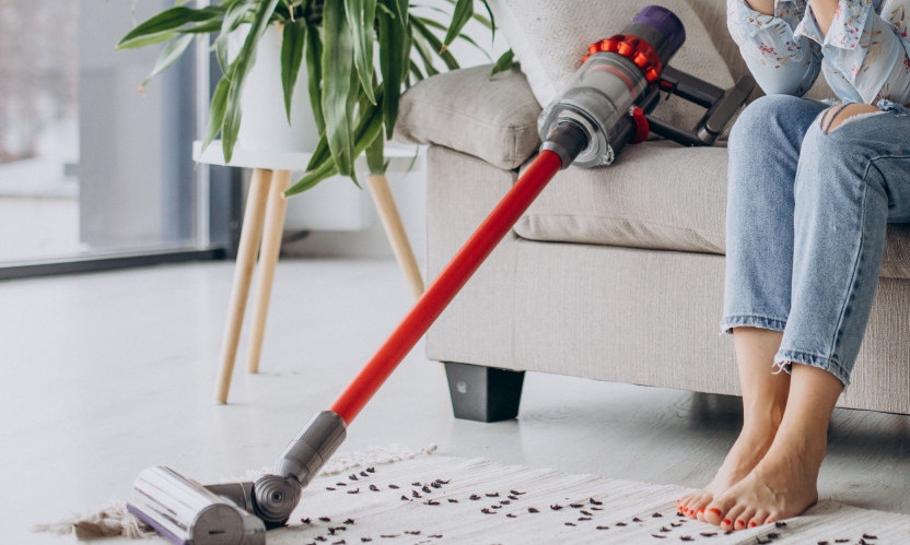 Greške kojima uništavamo "masno" plaćene ŠTAPNE USISIVAČE: Prestanite ovo da radite