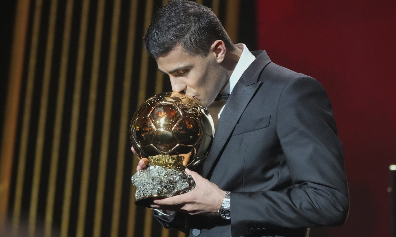 KO ĆE DO ZLATNE LOPTE OVE GODINE? Svečana ceremonija dodele biće u Parizu!