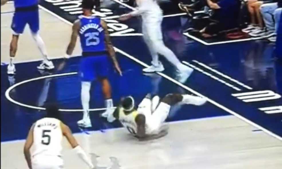 UZNEMIRUJUĆE! SVET GLEDAO HOROR UŽIVO: Ovo je jedna od najgorih povreda u istoriji NBA lige (VIDEO)
