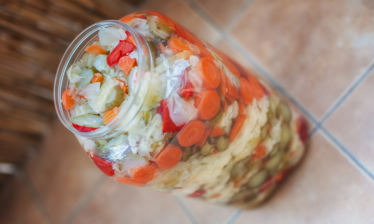 PROBALI SMO TURŠIJU BEZ KONZERVANSA I MNOGO JE UKUSNIJA Recept je čak i za početnike, a ovo je korak po korak