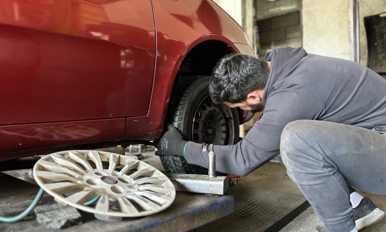 VOŽNJA SA ZIMSKIM GUMAMA LETI Šta je dozvoljeno i kada to može skupo koštati?