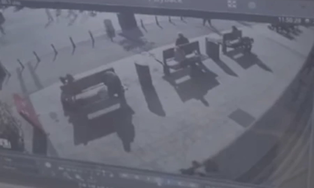 OVO JE TINEJDŽERKA SA SNIMKA KOJA JE IZBEGLA SMRT ZA DLAKU: "Sklonila sam se od nadstrešnice 20 sekundi pre pada"