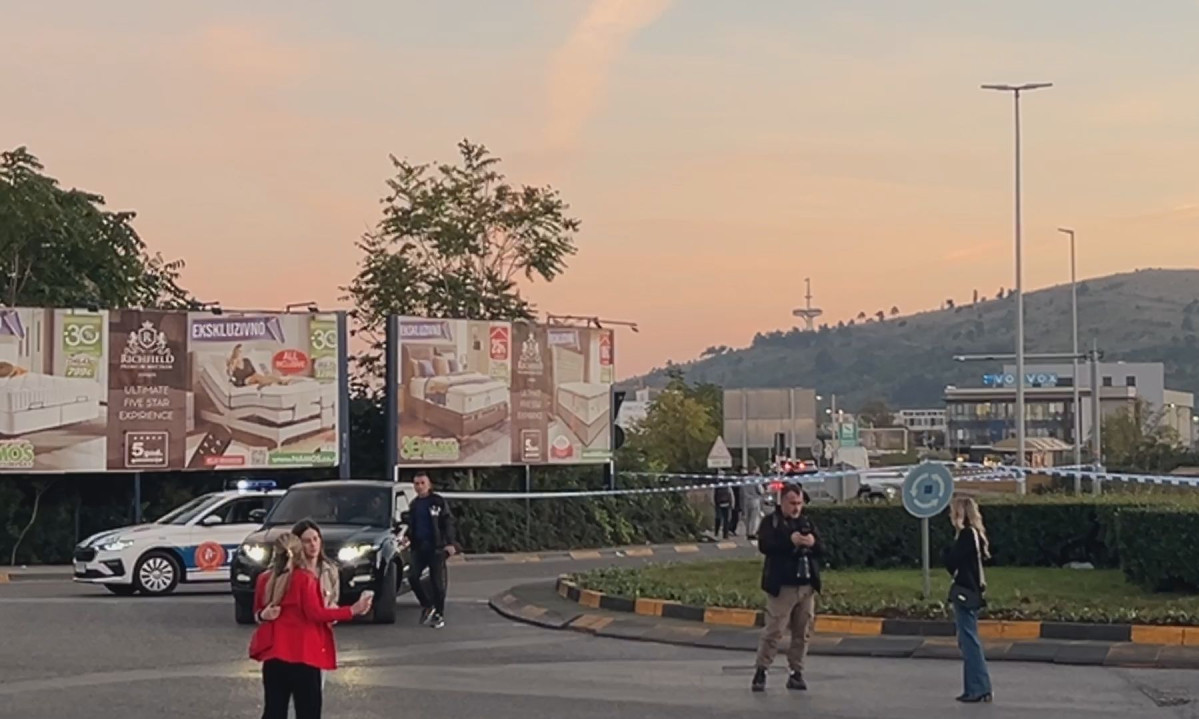 PUCNJAVA U CENTRU GRADA, TINEJDŽER ISPALIO RAFAL Blokarana granica - opšta potera za napadačem iz Berana!