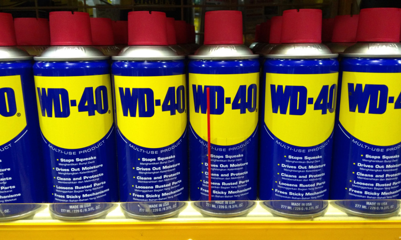 TERA OSE, SKIDA FLEKE! Ovih pet WD-40 trikova olakšavaju vam život na +35!