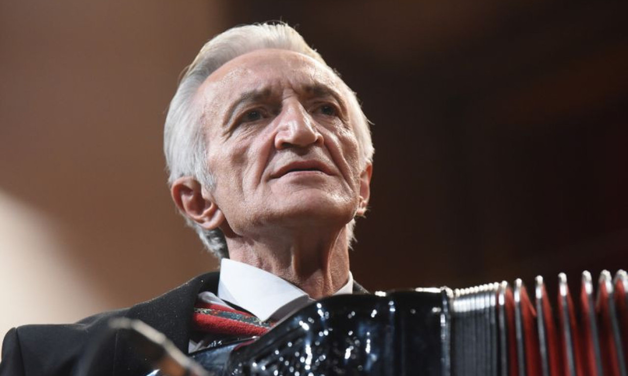 MIRKU KODIĆU, JADRANKI JOVANOVIĆ I BETI ĐORĐEVIĆ NACIONALNE PENZIJE Ovoliko će mesečno primati do kraja života - a evo ko je još na spisku