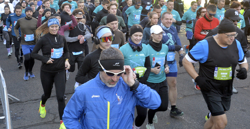 IZMENE U JAVNOM PREVOZU U NEDELJU "Zemunski polumaraton" menja ove autobuske linije