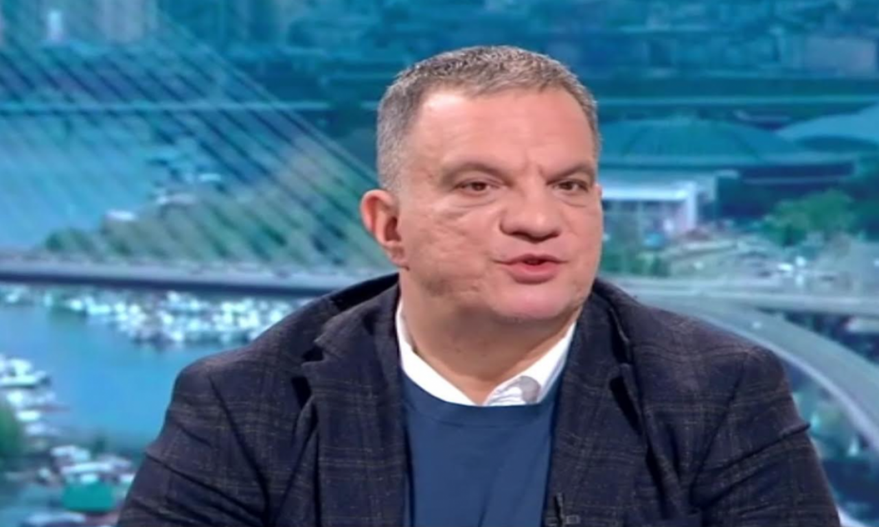 NOVI MINISTAR PROSVETE VEĆ POSLAO PORUKU PROFESORIMA I STUDENTIMA Najavio da će raditi punom parom, a ovo je prioritet