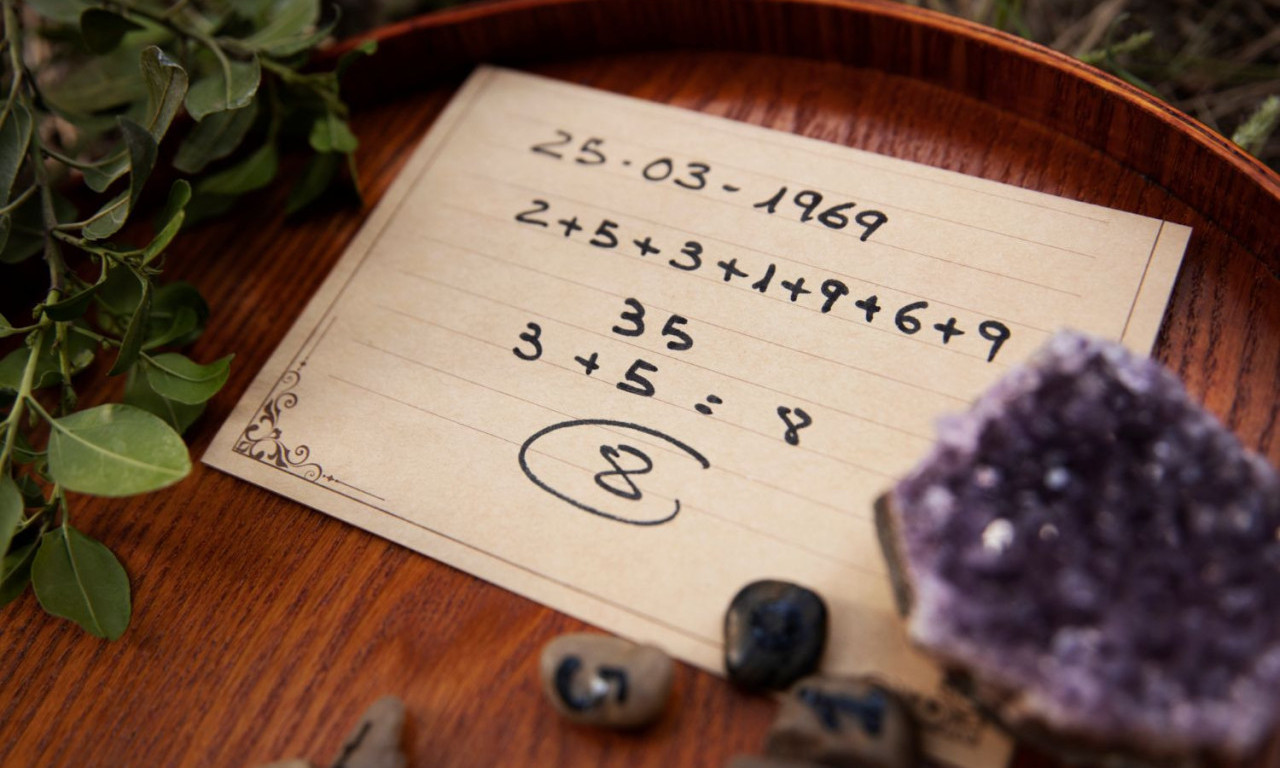 ŠTA VAS ČEKA U SEPTEMBRU? Numerologija otkriva koga čekaju promene i nov posao, a ko će se spakovati i otići