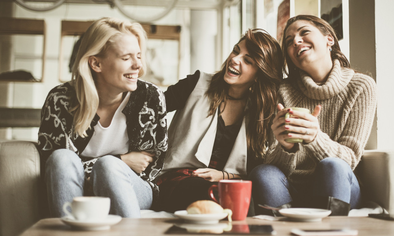 SIGURNO VAM SE BAREM JEDNOM DESILO: Šta se događa u mozgu kada ne možemo da prestanemo da se smejemo?