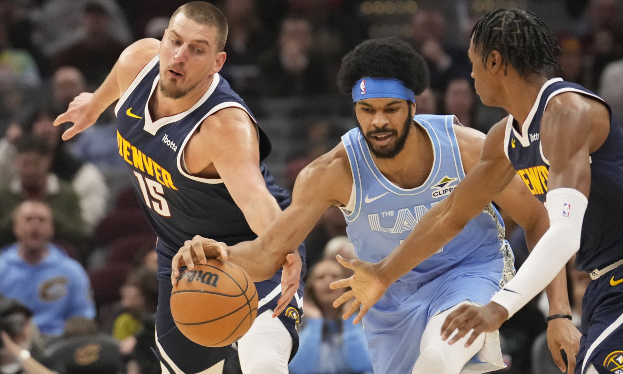 STRAŠAN TRIPL-DABL NIKOLE JOKIĆA! Džoker pretekao Medžika Džonsona, čestitala mu i NBA liga (VIDEO)