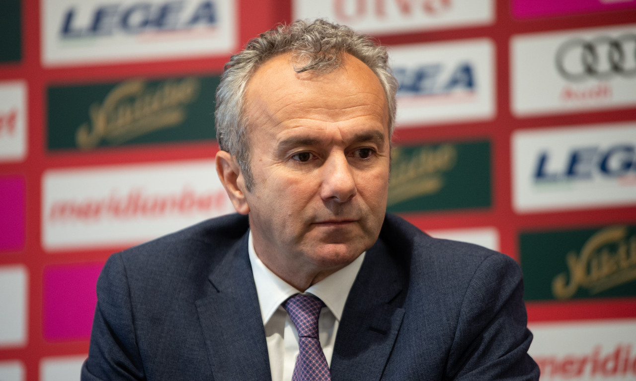 POLICIJA PRIVELA DEJANA SAVIĆEVIĆA: Slavni fudbaler završio kod sudije, evo zbog čega