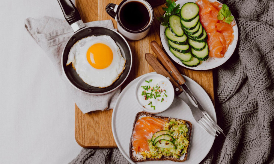 "NI DEDA TI TO NIJE JEO!"  Poznati kardiolog tvrdi da ovaj doručak nije toliko zdrav kao što mislimo!