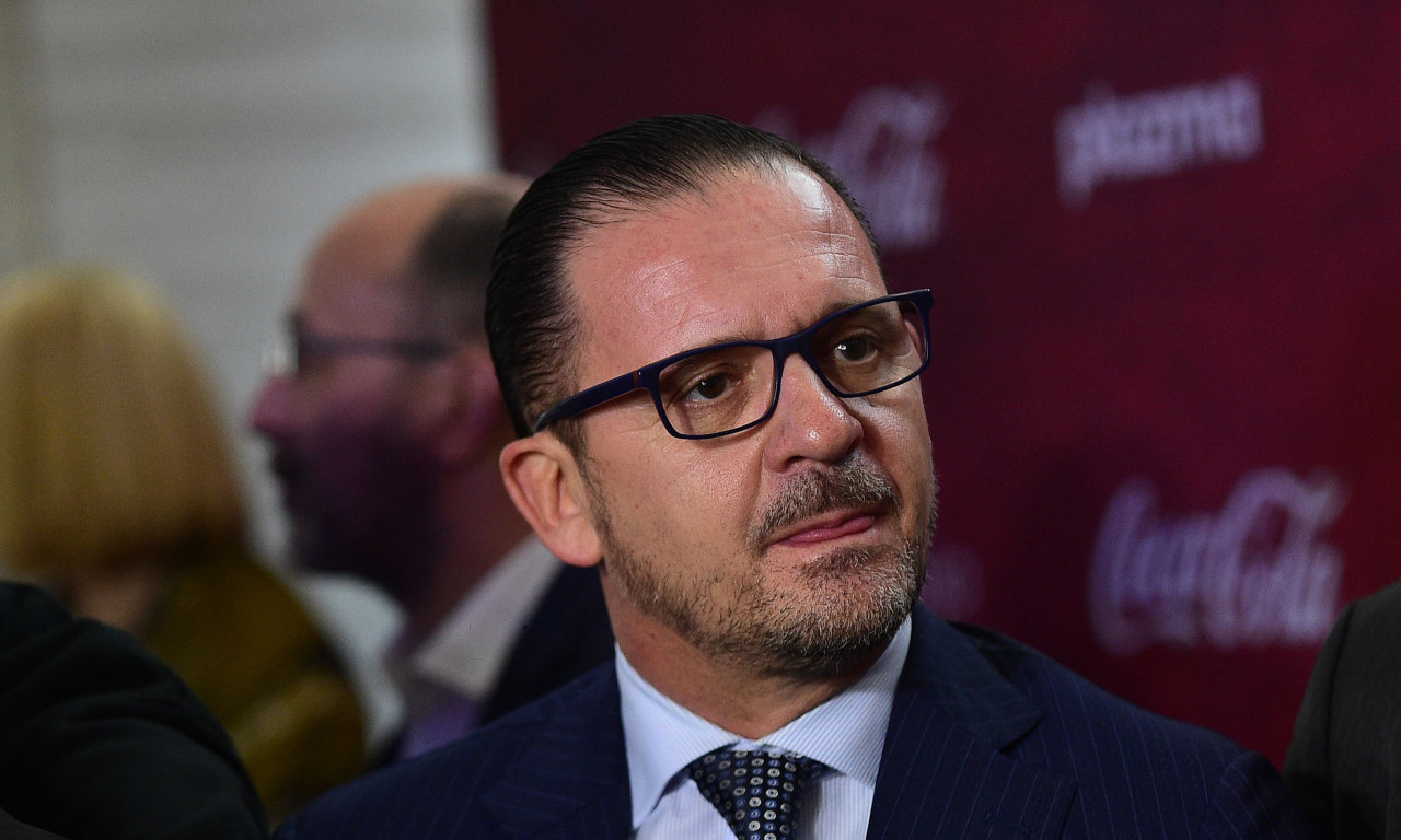 MIJATOVIĆ NA ZVEZDINOJ PROSLAVI: "Rivali na terenu - van terena saradnici"