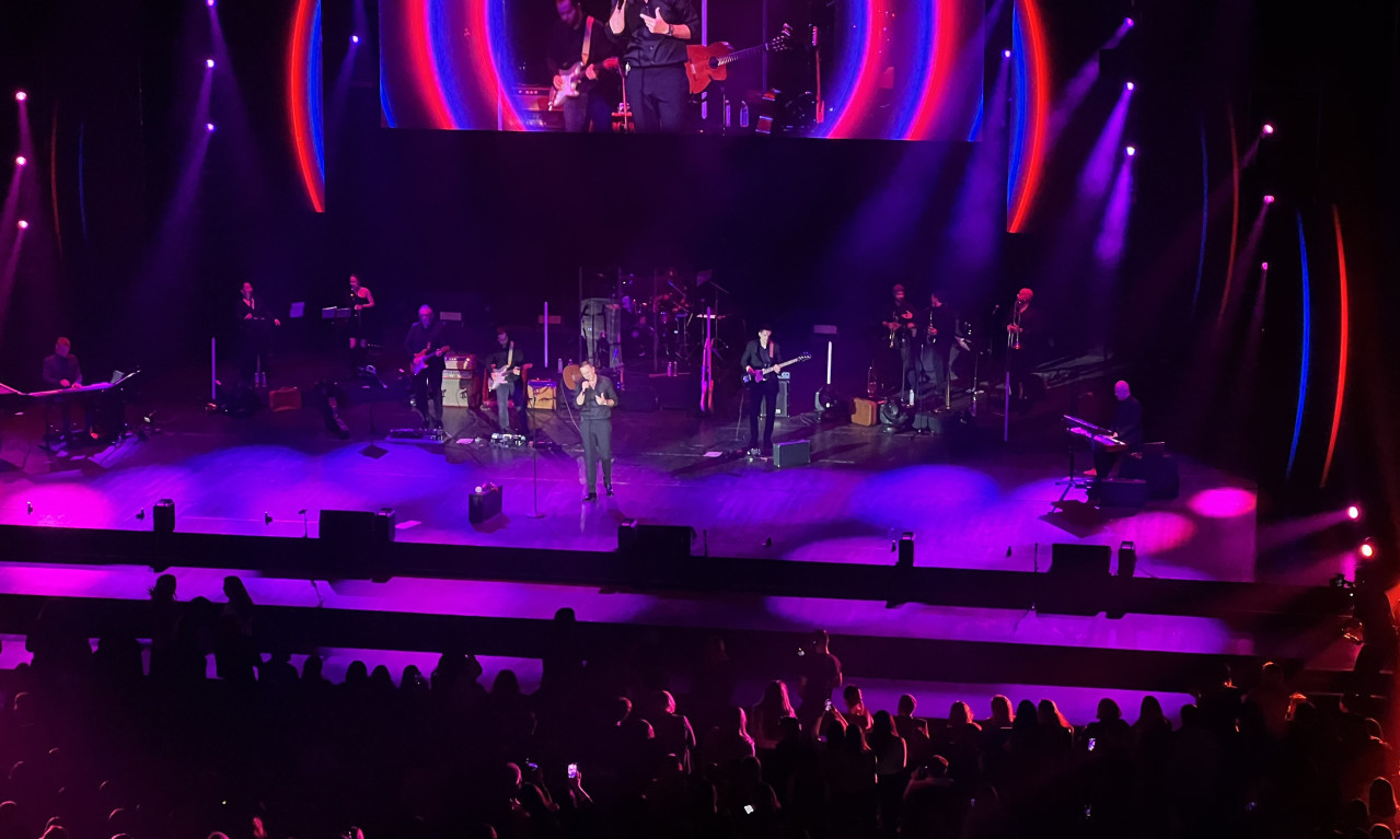 SAVA CENTAR "PUCAO" OD POZNATIH Ovo se ne viđa svaki dan, a magija traje još večeras (FOTO)