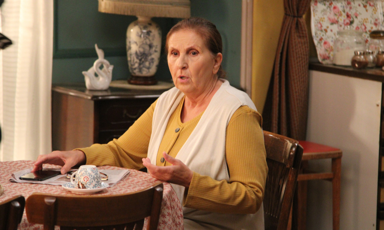 STIGLA ZVANIČNA POTVRDA! Scenarista "Radio Mileve" otkrio šta će biti sa serijom: Burne reakcije javnosti primorale ekipu na suze