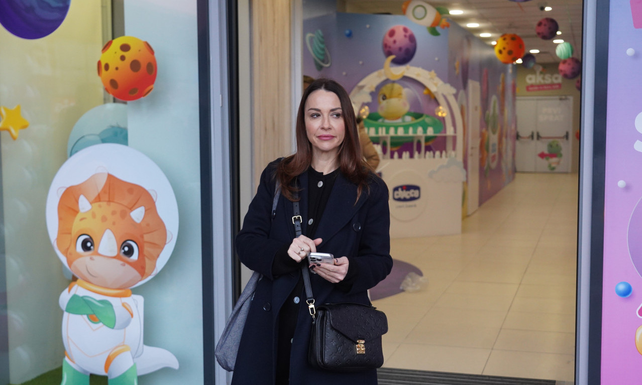 "JA SAM VEĆ 4 GODINE TRUDNA I SA MALIM BEBAMA" Marijana Mićić o majčinstvu, izgledu i povratku na male ekrane (VIDEO)