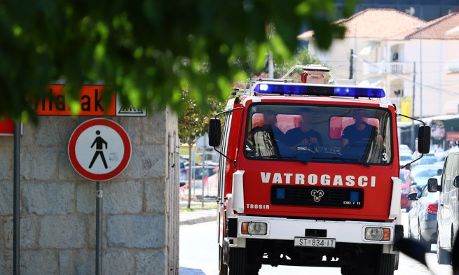 POŽAR U ZATVORU Vatra buktala satima! Evo šta se zapalilo u Remetincu