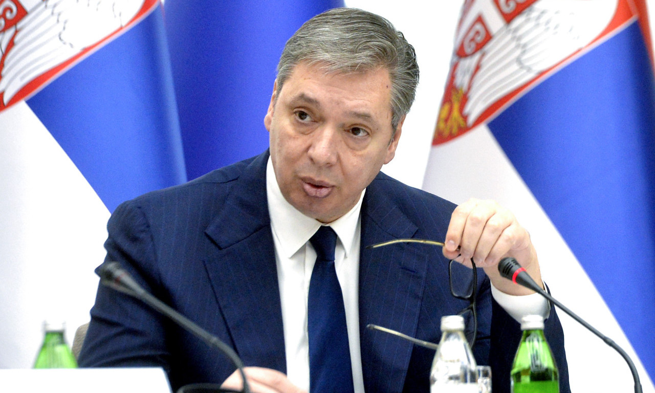 VUČIĆ MINISTRIMA: UPLAŠILI STE SE SVOJE SENKE! Skandalozno je da ćutite kao zaliveni na izvođenje naše dece iz škola