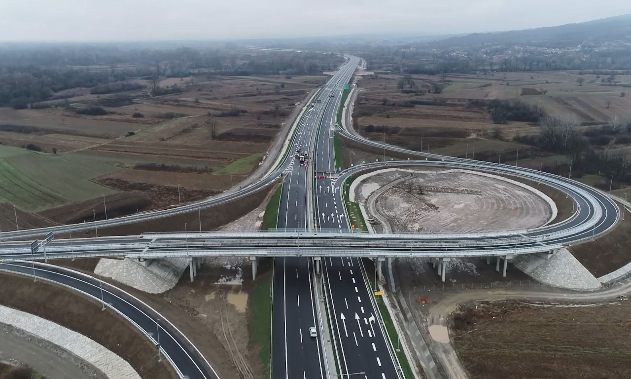 SRBIJA NASTAVLJA DA SE GRADI: Uskoro se otvara još 14 kilometara Moravskog koridora i još 30 Dunavske magistrale!
