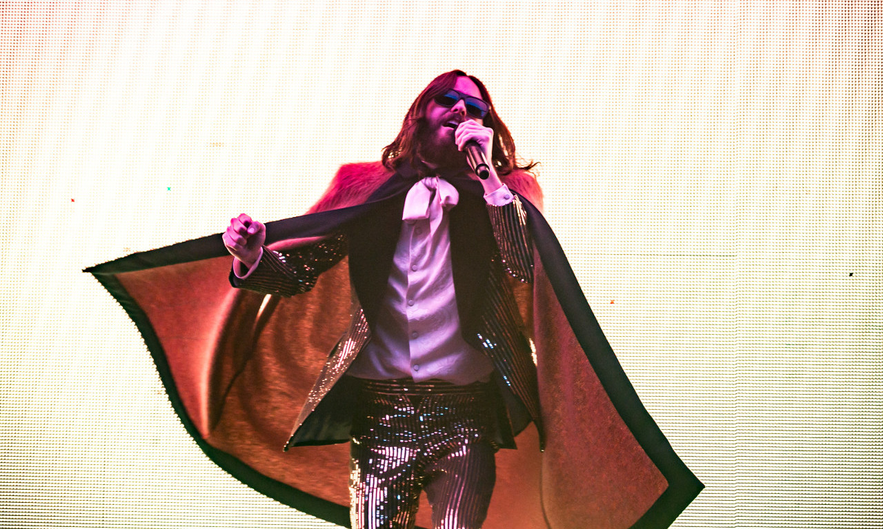 DNEVNI HOROSKOP ZA ČETVRTAK 26. DECEMBAR Ribe sanjaju velike snove, Rakovi rešavaju porodične nesuglasice, a Ovnovi...