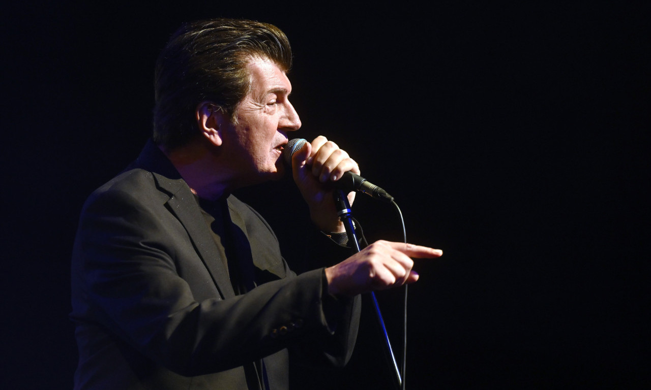 BAJAGU OPTUŽILI DA JE "DIZAO MORAL ČETNICIMA"! Skandalozno obrazloženje zbog čega je zabranjen koncert srpskog muzičara
