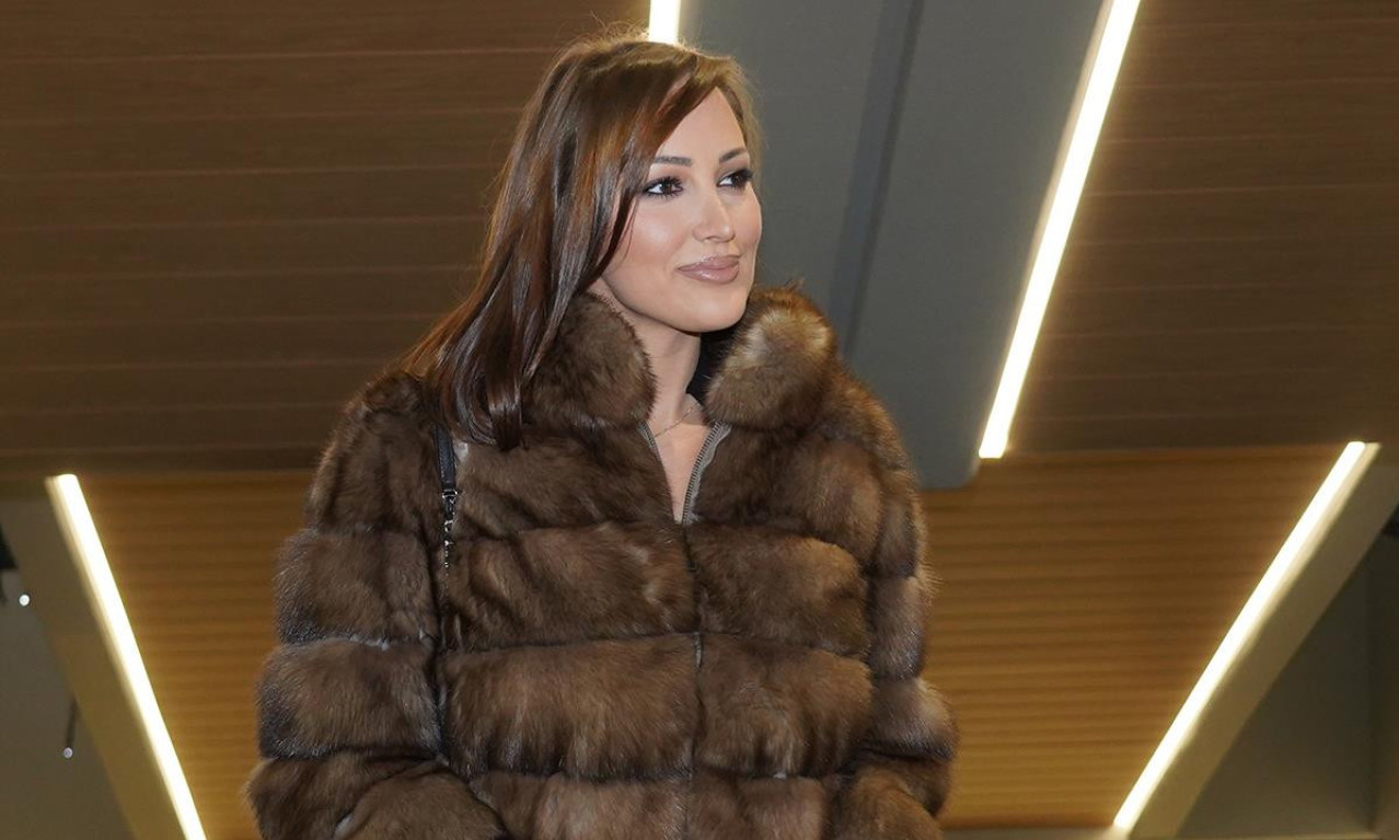 NEĆETE VEROVATI! Aleksandra Prijović se predstavljala drugim imenom pre Zvezda Granda