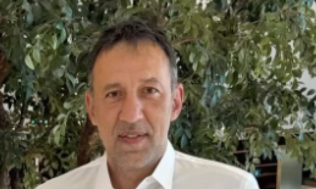 DIVAC HITNO OPERISAN Evo u kom je stanju slavni košarkaš!