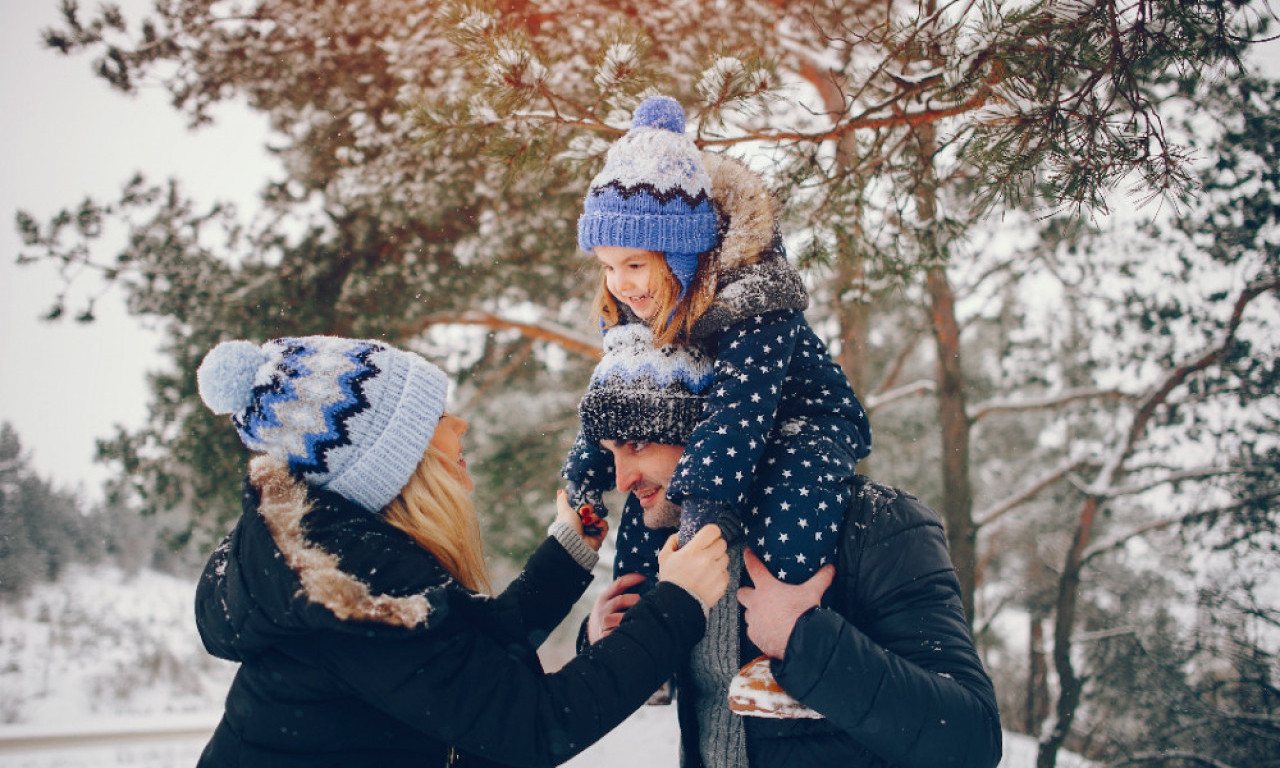 PET SKANDINAVSKIH ZIMSKIH PRAVILA ZA SREĆNU DECU „Nema lošeg vremena, samo loše opreme!“