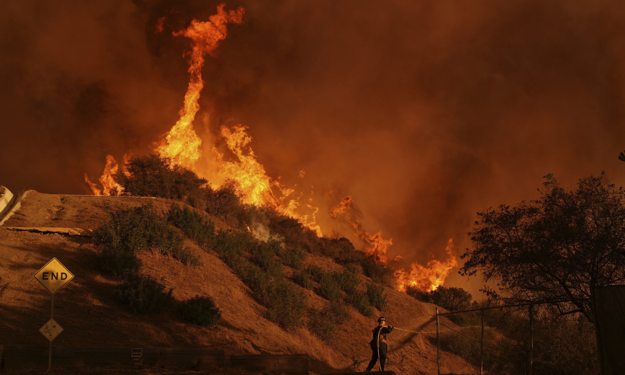 KLIMATSKE KATASTROFE U 2025. UNIŠTILE PLANETU Poplave i požari odneli hiljade života, a evo kolika je materijalna šteta
